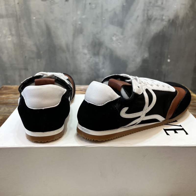 Loewe Sneakers